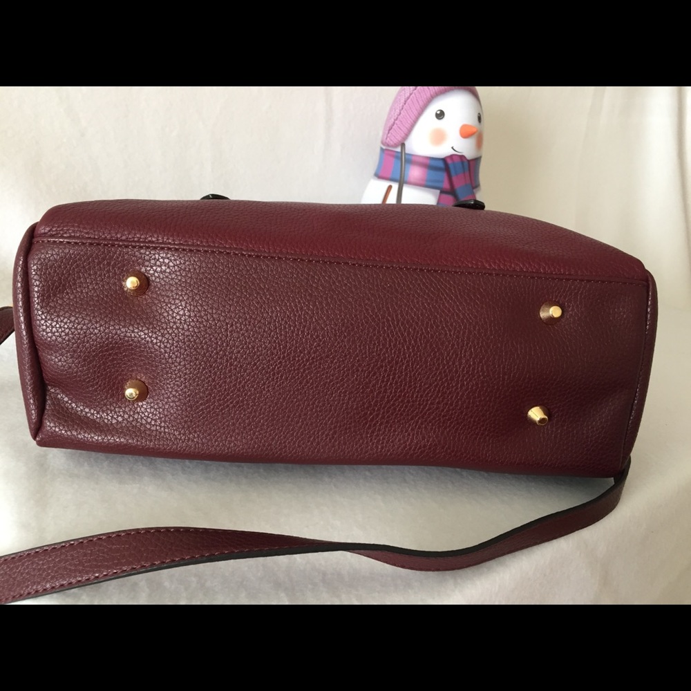 Giani Bernini Pebble Bridle Leather Tote (Wine) - Picture 6 of 11
